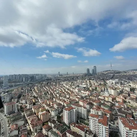Life In The Sky On The 36th Floor With A Magnificent View * İstanbul